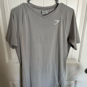 Gymshark Men’s Light Gray Short-Sleeve V-Neck Performance Tee